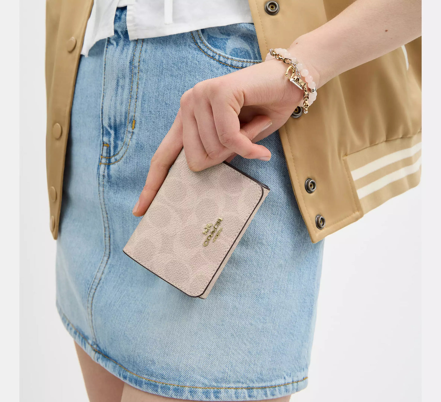 Coach Card Holder Wallet In Blocked Signature Canvas